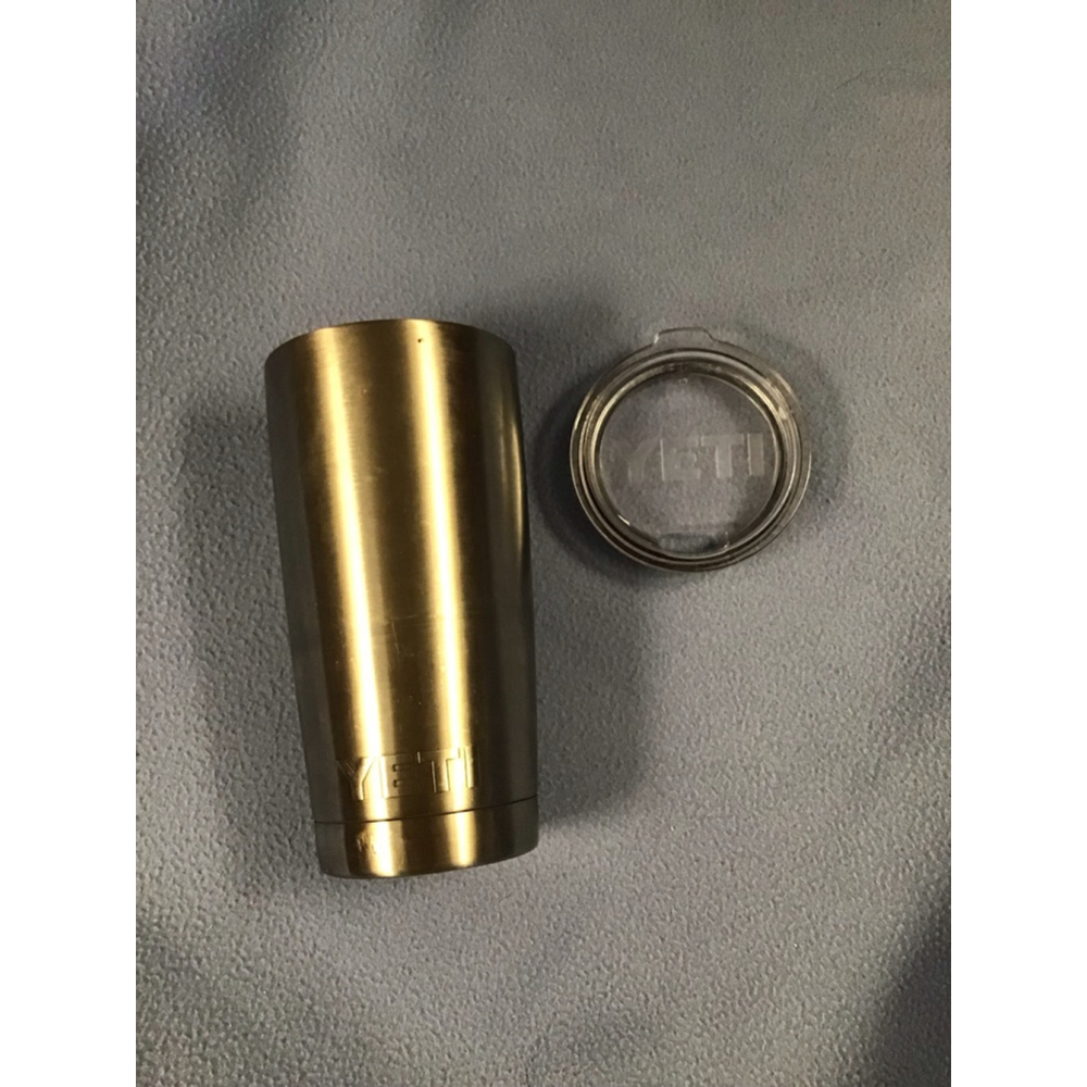YETI SILVER Stainless Steel Tumbler Drinkware